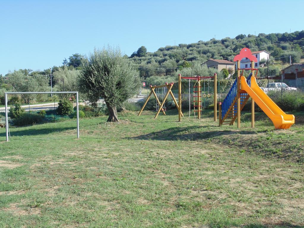 Il Borgo Sul Lago Monte del Lago Extérieur photo