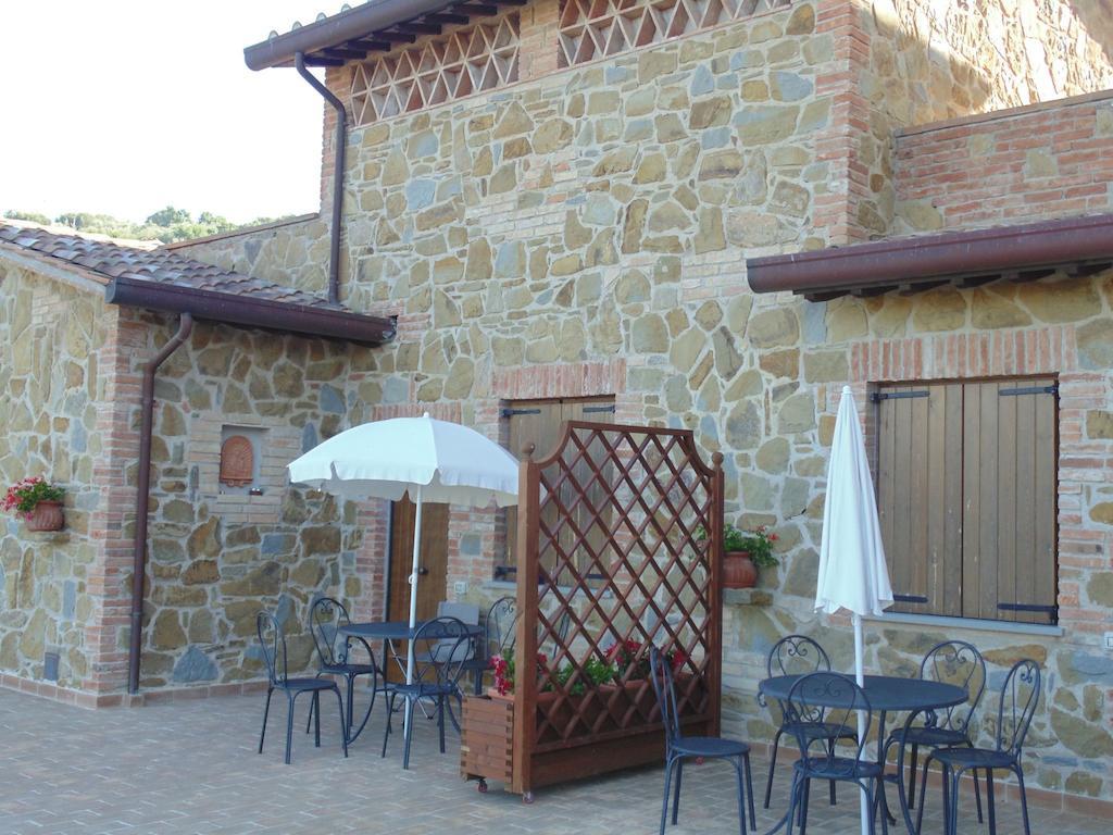 Il Borgo Sul Lago Monte del Lago Extérieur photo