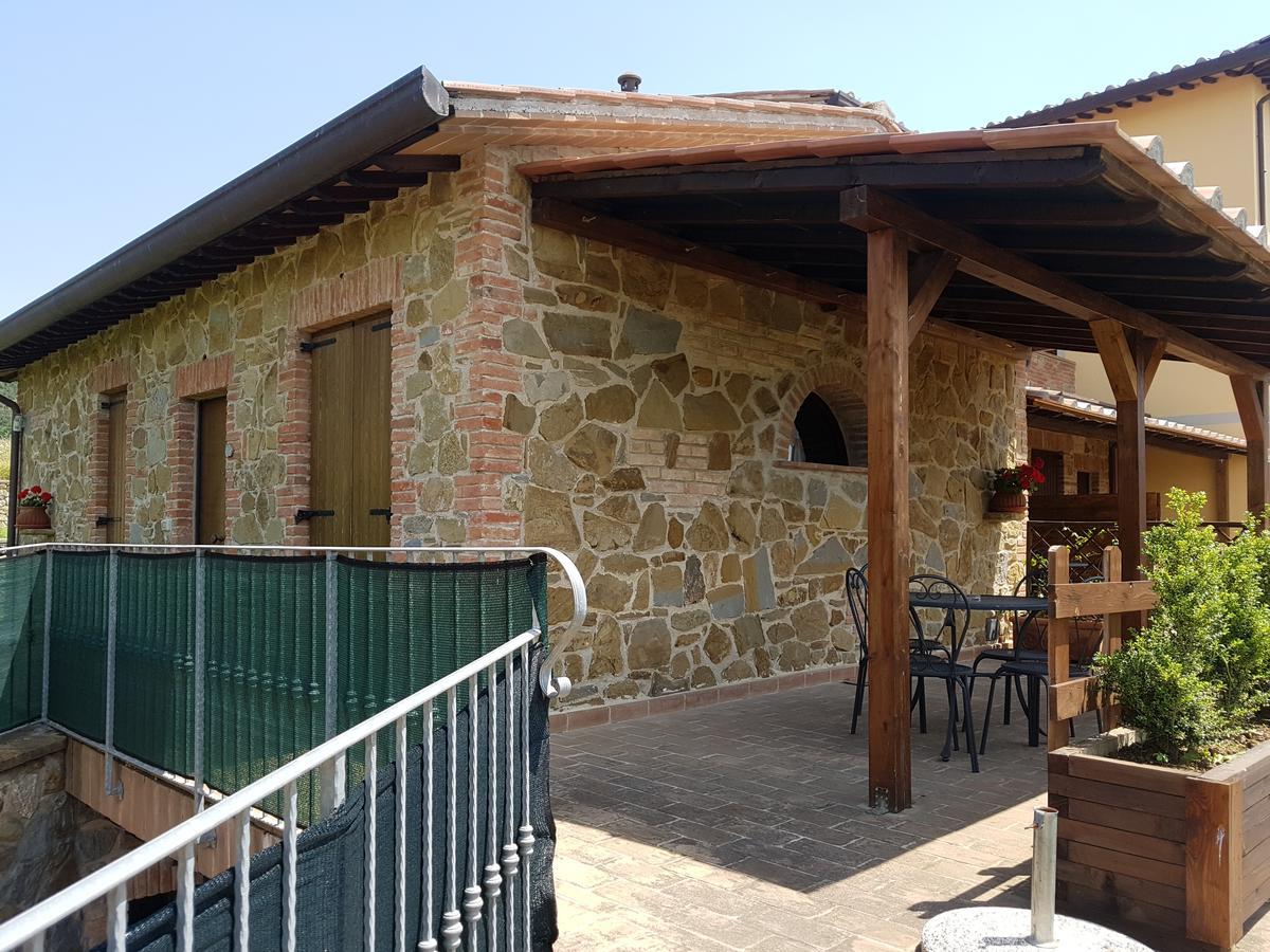 Il Borgo Sul Lago Monte del Lago Extérieur photo