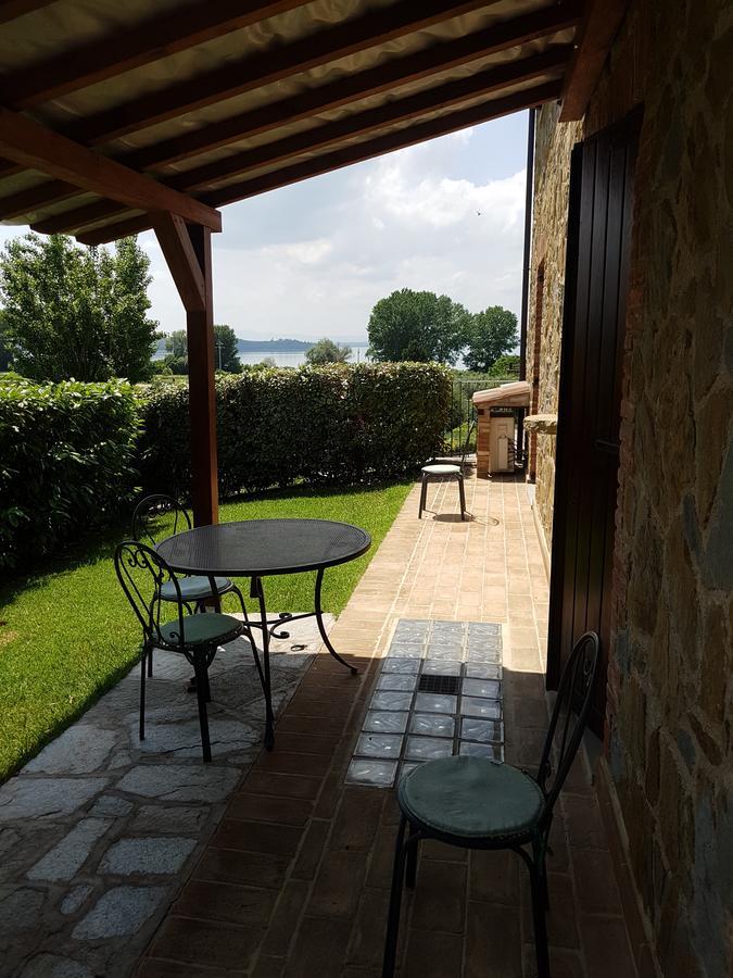 Il Borgo Sul Lago Monte del Lago Extérieur photo
