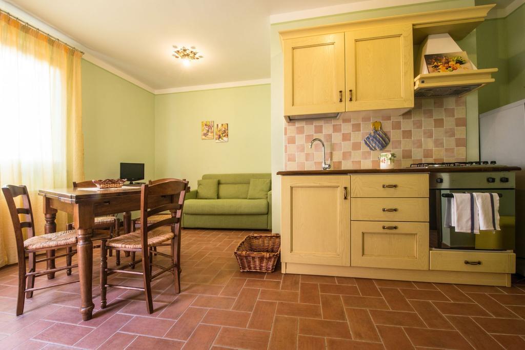 Il Borgo Sul Lago Monte del Lago Chambre photo